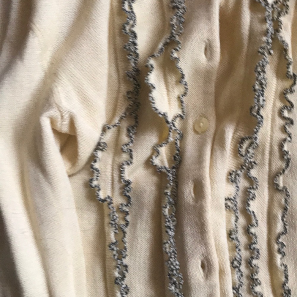 Blouse Pretty Yellow 100 percent cotton.
